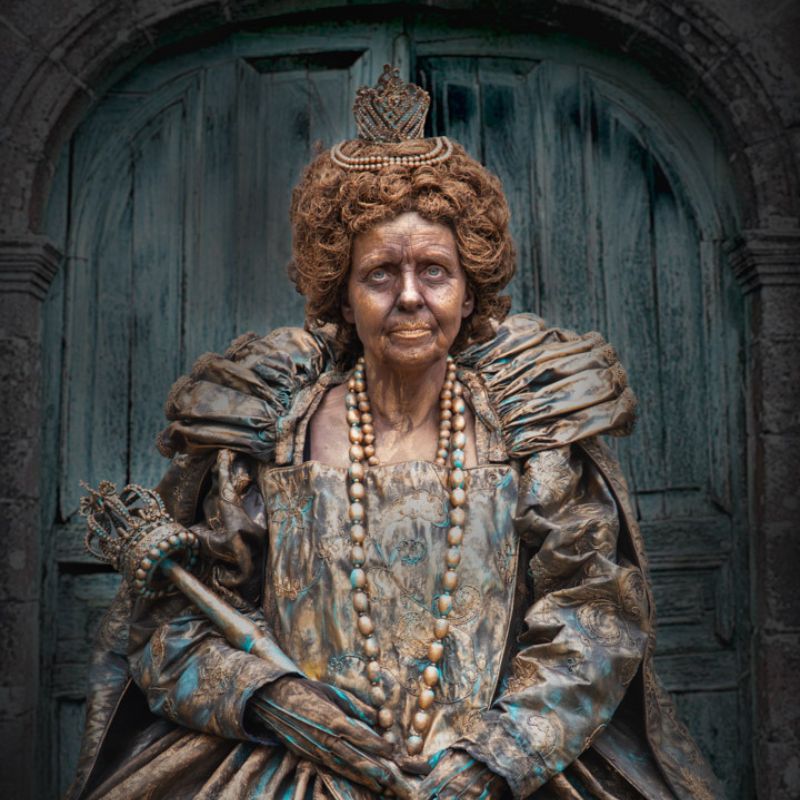 Koningin Elizabeth I living statue